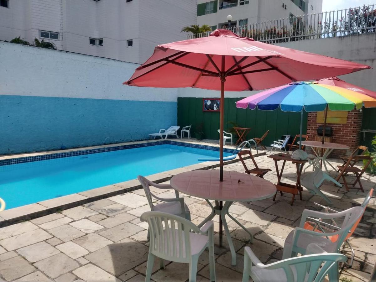 Regiane Beach Pousada Hostel โจเอาเปสโซอา ภายนอก รูปภาพ