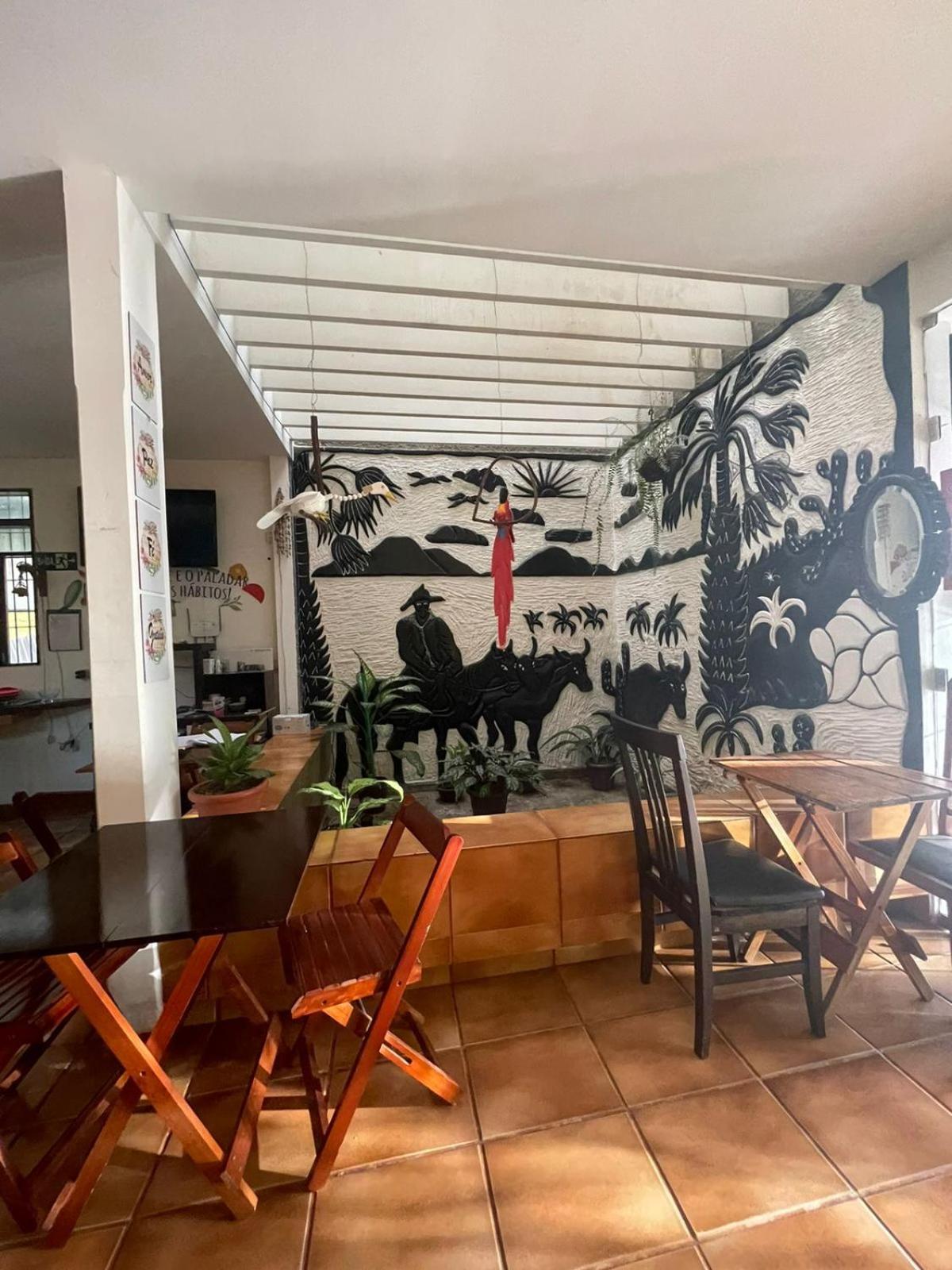 Regiane Beach Pousada Hostel โจเอาเปสโซอา ภายนอก รูปภาพ